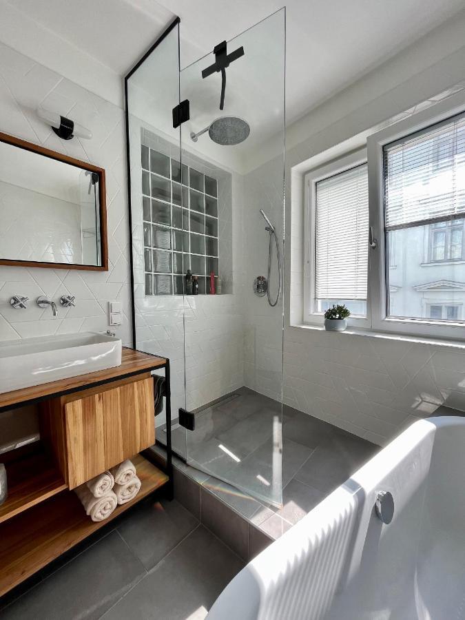فيينا Apartment With A Musical Soul - Leopoldstadt المظهر الخارجي الصورة
